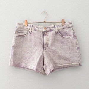 NWT Universal Threads Women's Size 16 High Rise Vintage Stretch Midi Jean Shorts